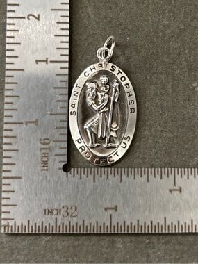 Saint Christopher Oval Medal Pendant - STERLING